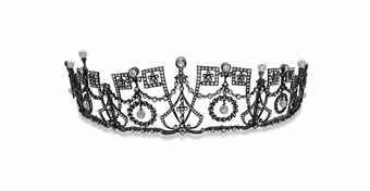 File:Tiaras Baden Marie Louise Modern Diamond Tiara.jpg