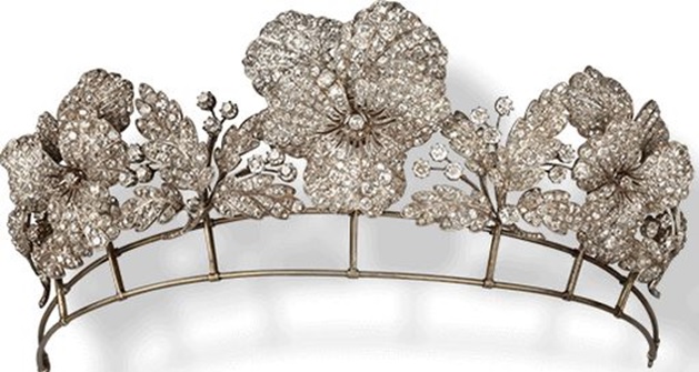 File:Tiaras Wurttemberg Eleonore Chaumet Pansy Tiara.jpg