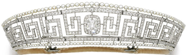 File:Tiaras Waldeck and Pyrmont Pearl Meander Tiara.jpeg