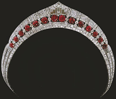 File:Tiaras the Two Sicilies Ruby Tiara.jpg