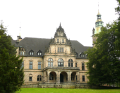 Hermine Palace; Main Residence (March-May; September-November)