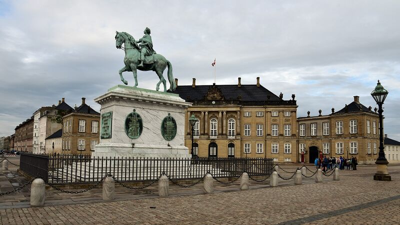 File:Residences Denmark Frederik VIII's Palace.jpg