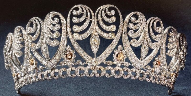 File:Tiaras Denmark Baden Palmette Tiara.jpg