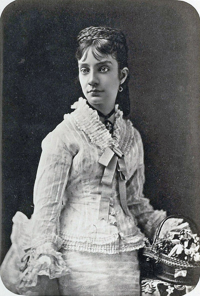 File:Bourbon Maria del Pilar.png