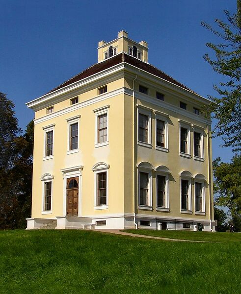 File:Residences Anhalt Luisium Palace.jpg