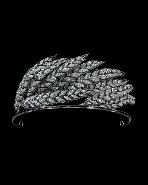 File:Tiaras Denmark Ann Marie Ears of Wheat Tiara.jpg