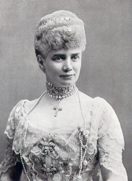 File:Glucksburg Thyra.png