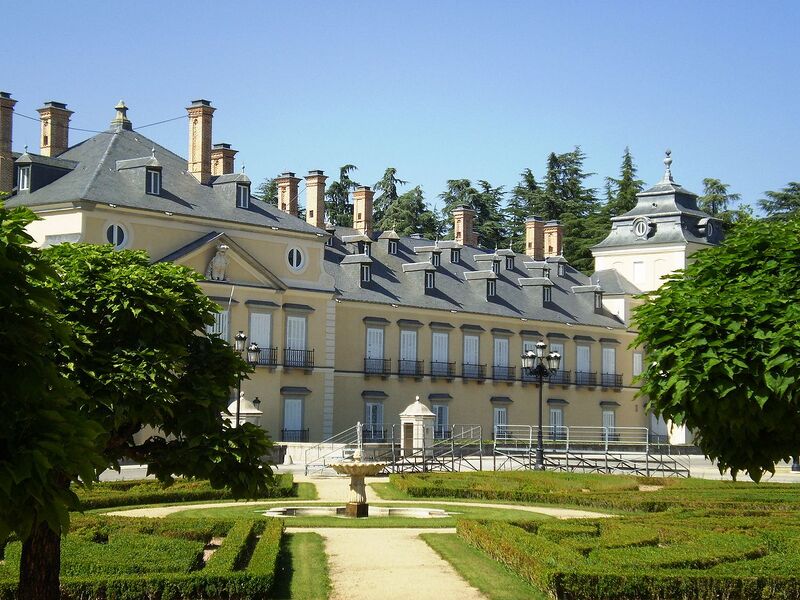 File:Residences Spain Royal Palace of El Pardo.jpg
