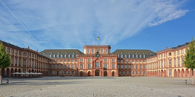 File:Residences Baden Mannheim Palace.jpg