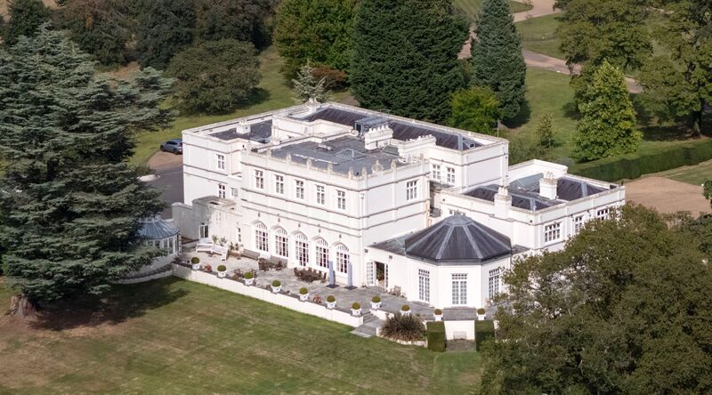 File:Residences United Kingdom Royal Lodge.jpg