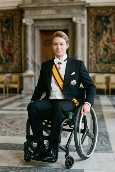 File:Waldeck-Pyrmont Carl Anton.png