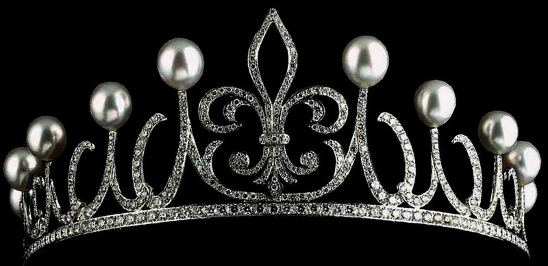 File:Tiaras Spain Modern Fleur de Lys Tiara.jpg