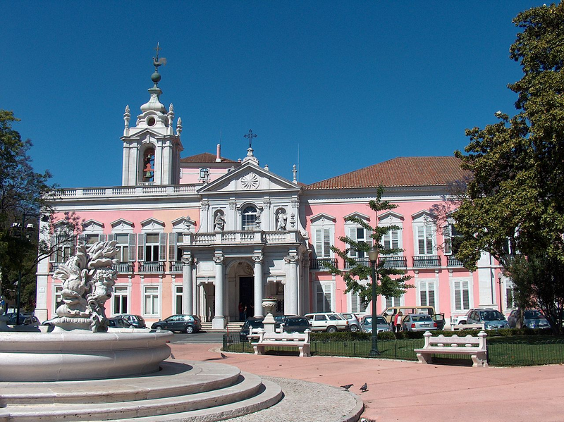 File:Residences Portugal Necessidades Palace.png