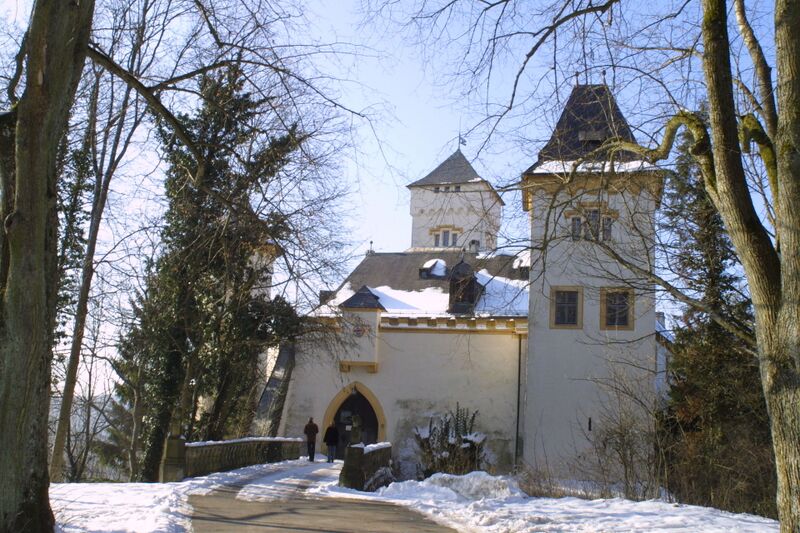 File:Residences Bavaria Nobility Stauffenberg Schloss Greifenstein.JPG